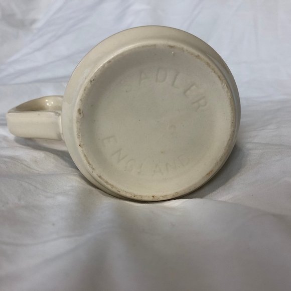 Vintage 1977 QEII Silver Jubilee Coffee Tea Mug - Picture 9 of 12